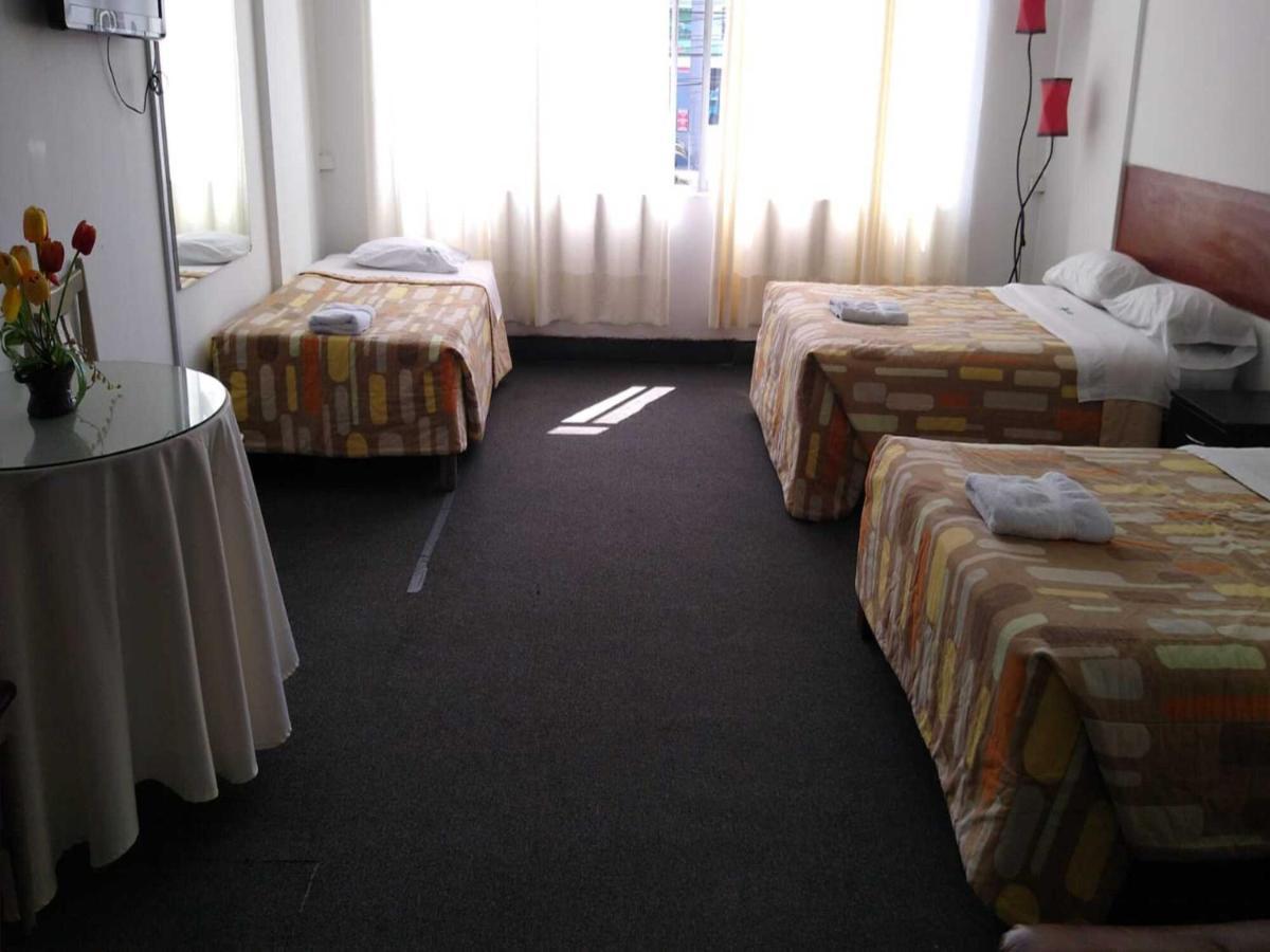 Acomodação com café da manhã  Hospedaje Oscar'S 3*