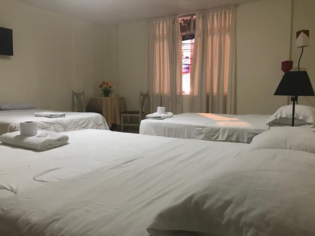 Hospedaje Oscar's Bed & Breakfast 3*